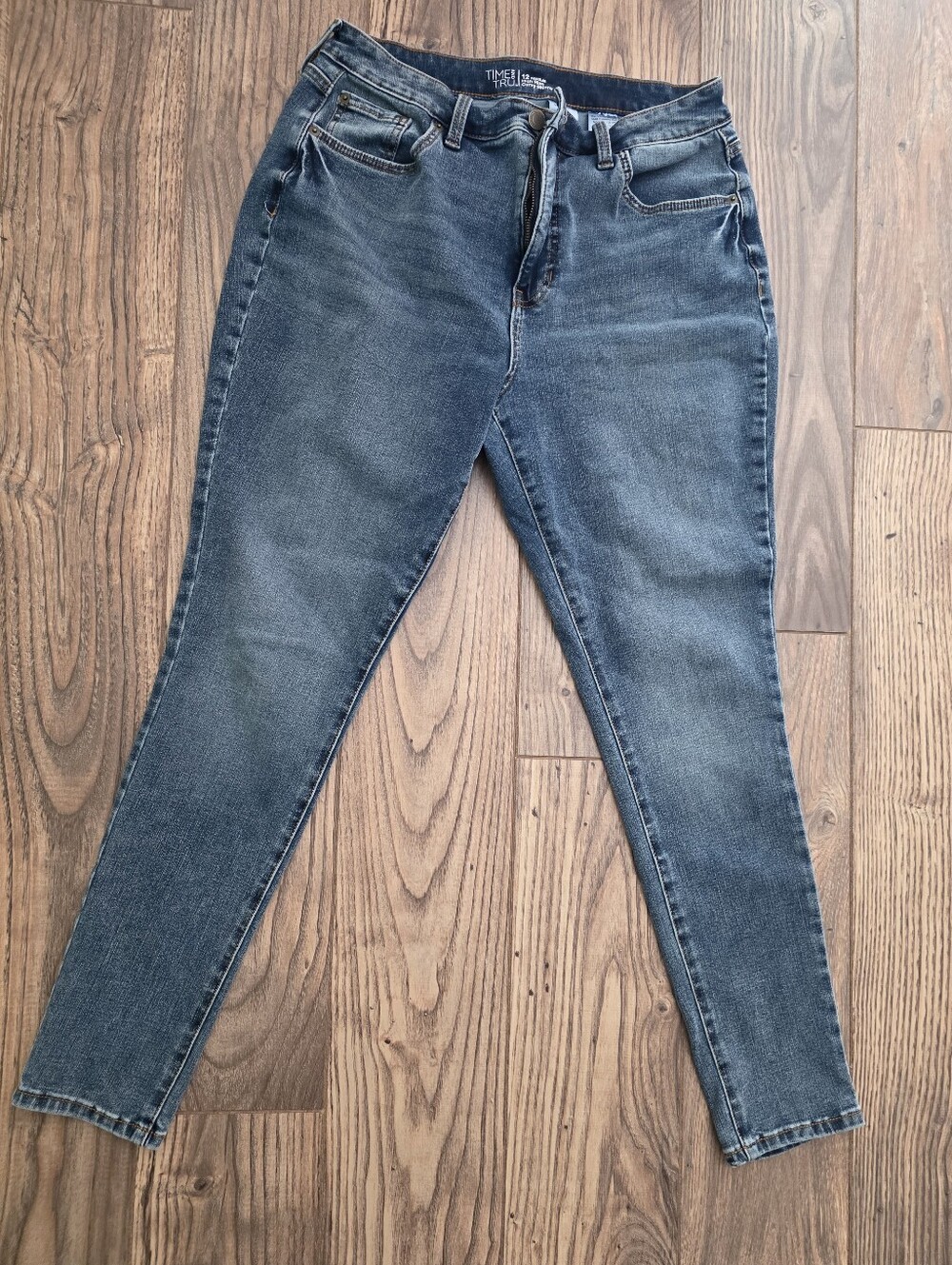 Time and Tru High-Rise Curvy Skinny Jeans Size 12
